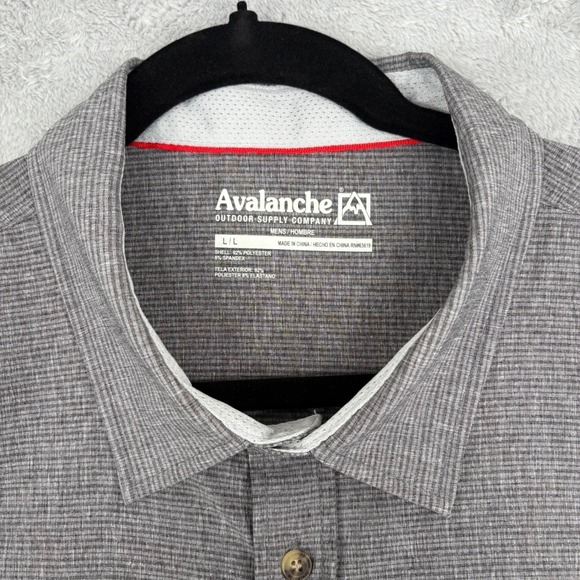 Avalanche Men's Outdoor Shirt Short Sleeve Button Down Casual Lightweight Large - Picture 3 of 11